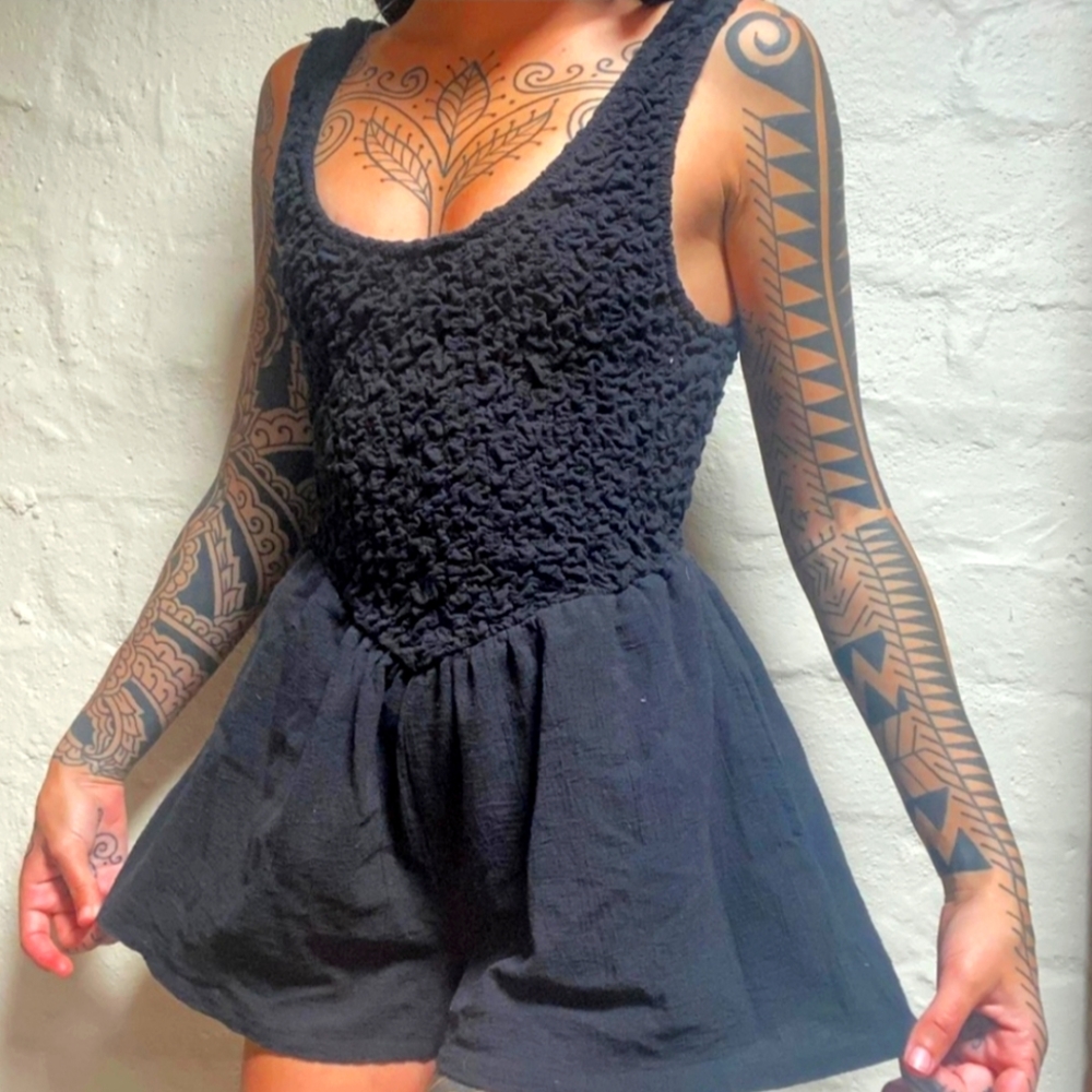 Free People Black Textured Sleeveless Romper XS